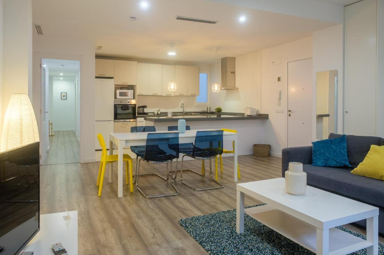 ולנסיה Bright, Brand New & Very Comfortable Apartment מראה חיצוני תמונה